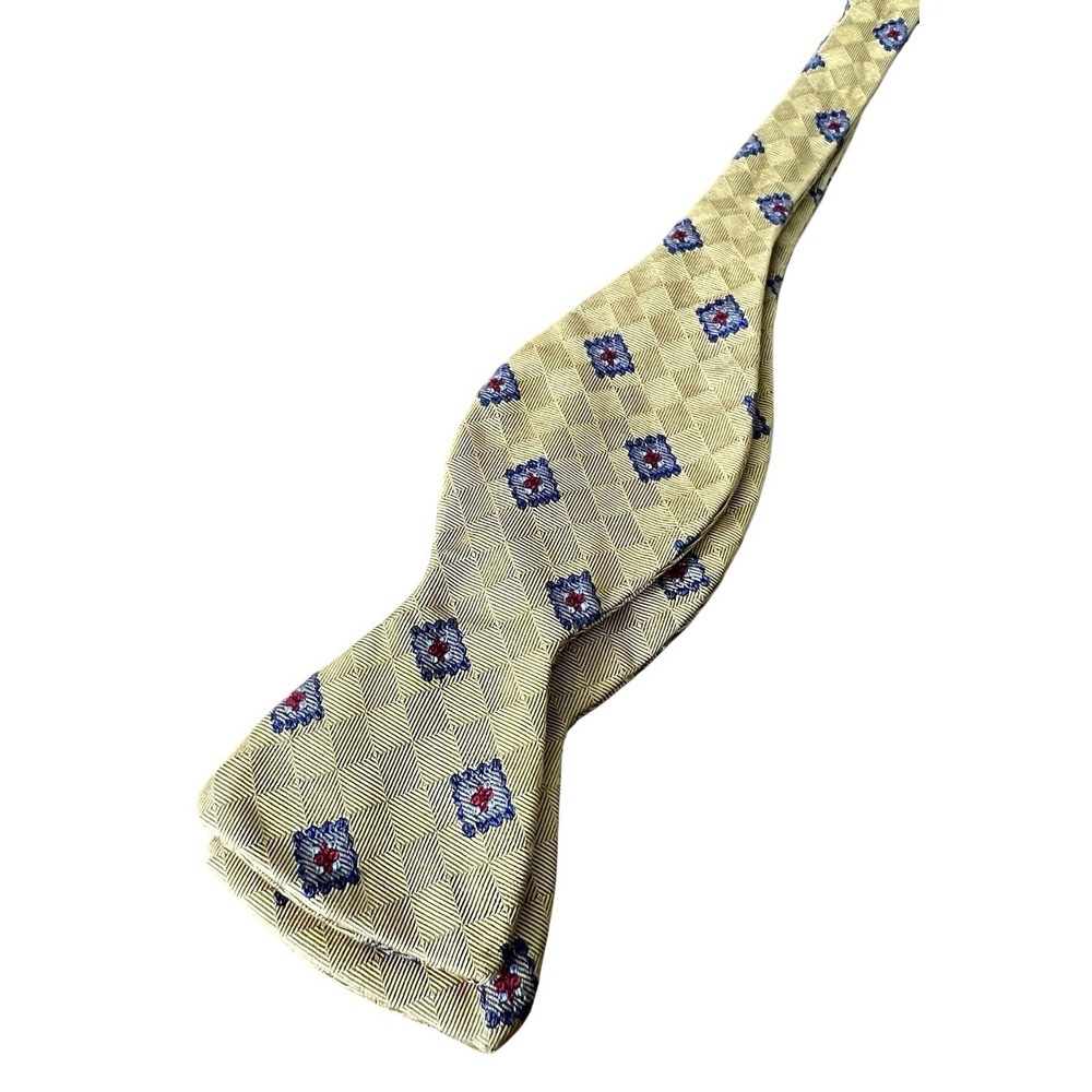 R Hanauer Mens Silk Self Tie Bow Tie Gold Blue Geometric Diamond Medallion USA‎ - Picture 2 of 4